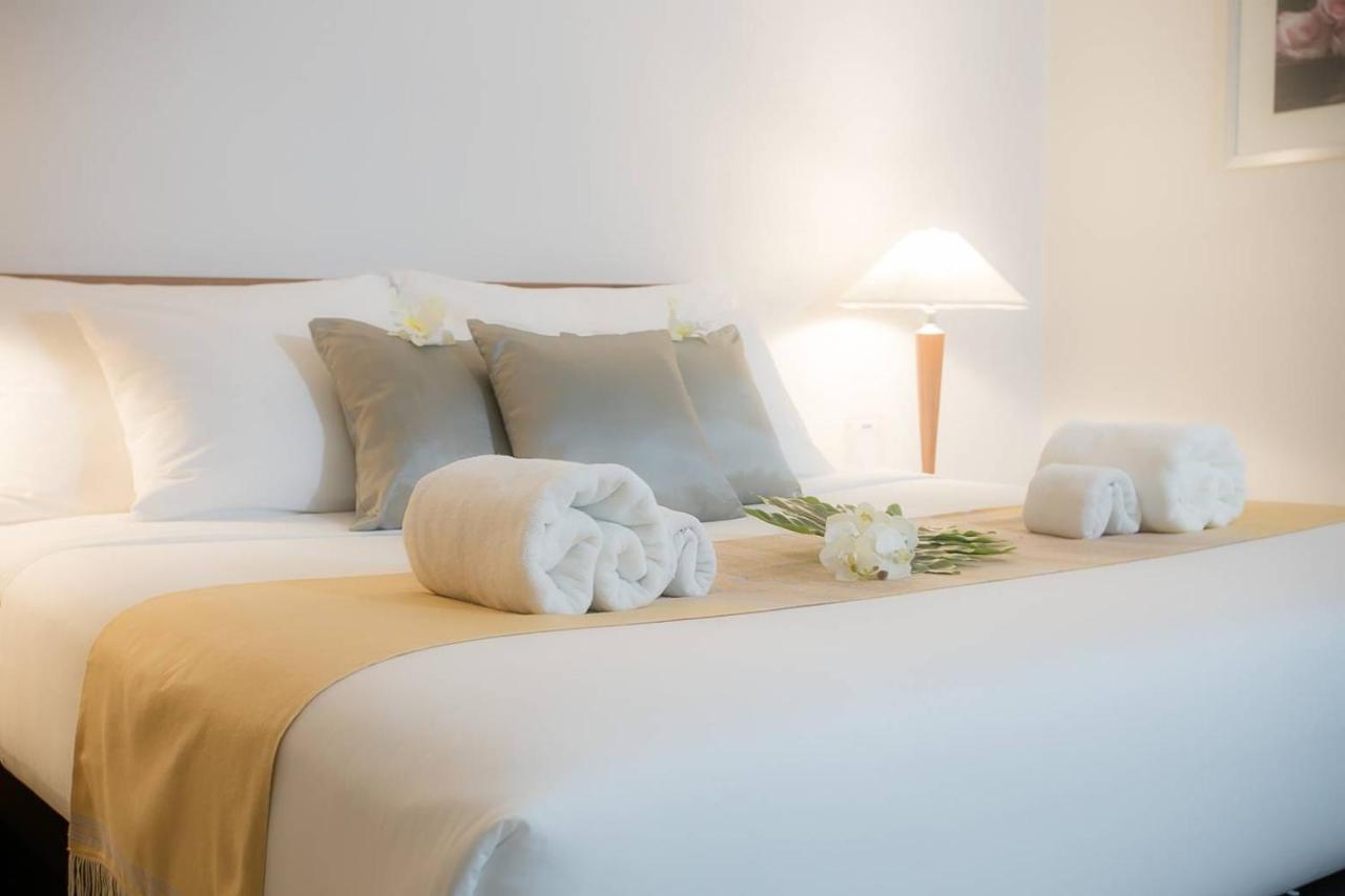 Friday Hotel Uttaradit Bagian luar foto